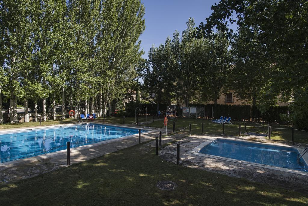 Camping & Bungalows Ligueerre De Cinca Exteriér fotografie